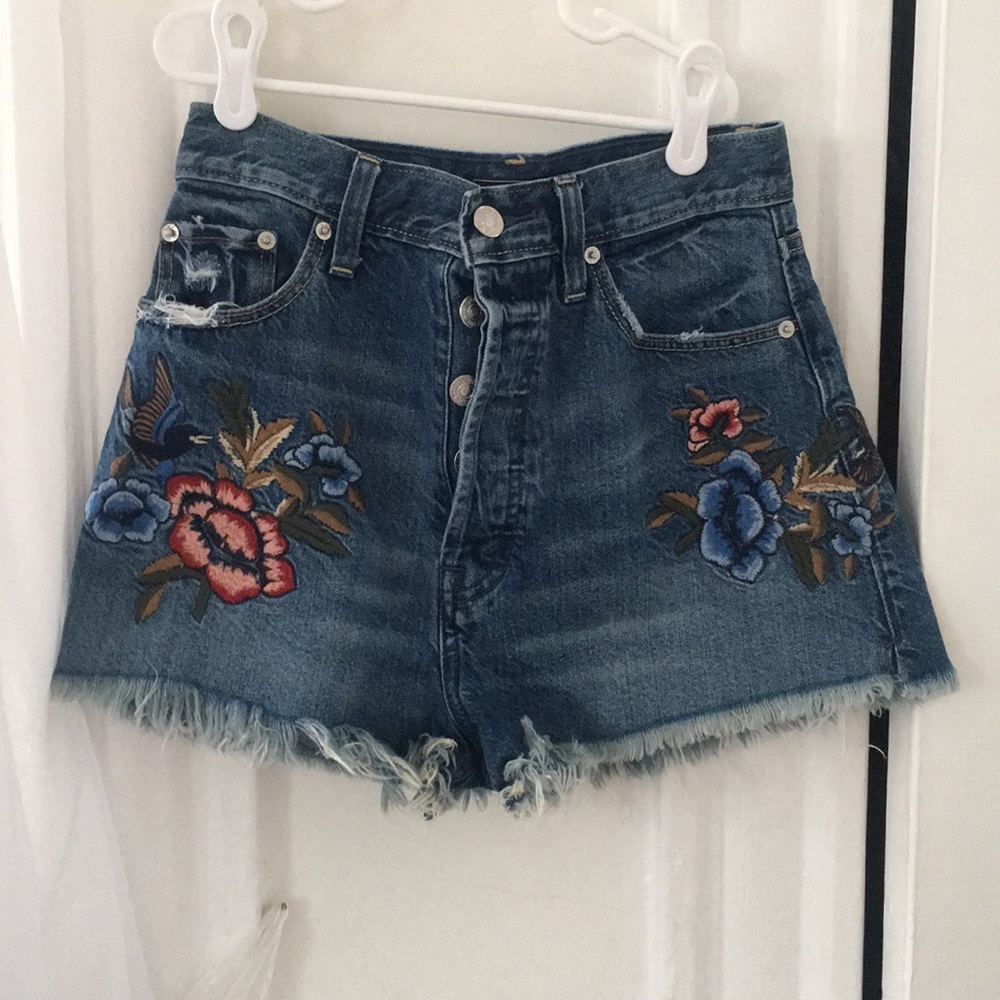 Embroidered shorts